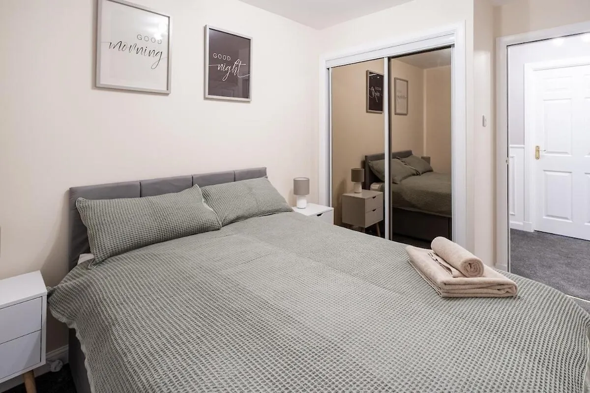 아파트 Modern Comfort In Old 애버딘